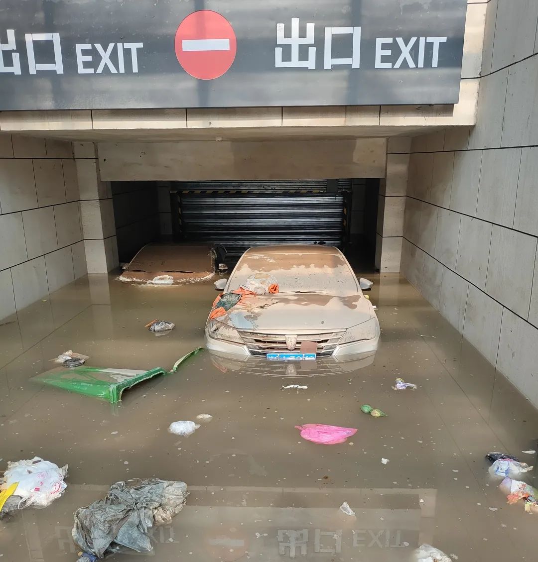 河南抗洪救灾中的“工大科雅”力量(图3)